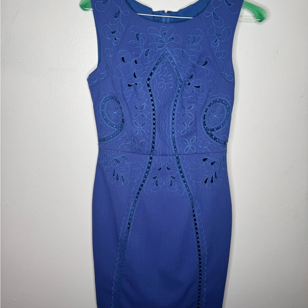 Spring Blue Embroidered Sheath Dress Sleeveless ANTONIO MELANI sz 4